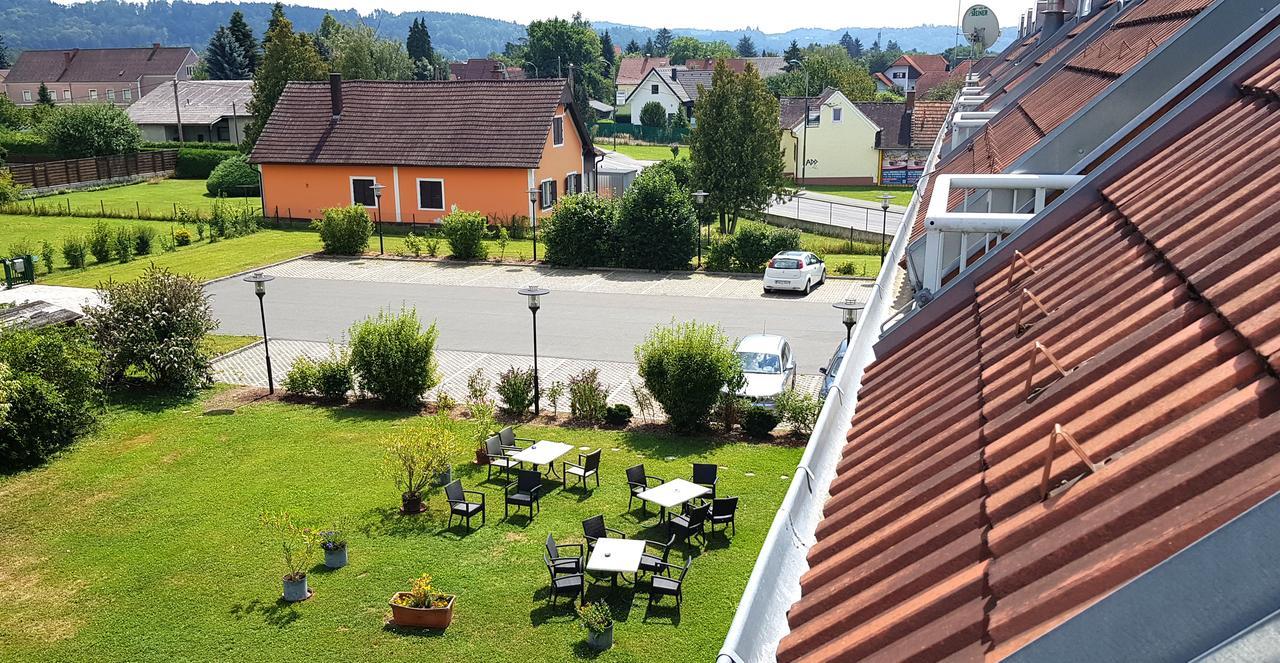 Fruehstueckspension Winter Goessendorf  Exterior photo